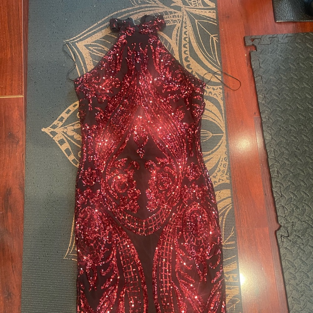 Source Unknown Red and Black Sequin Mini Dress